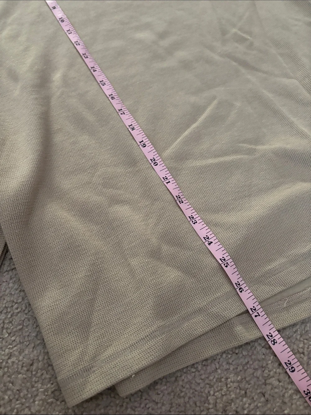 Banana Republic Men's Long Sleeve Crewneck Shirt - Beige size M